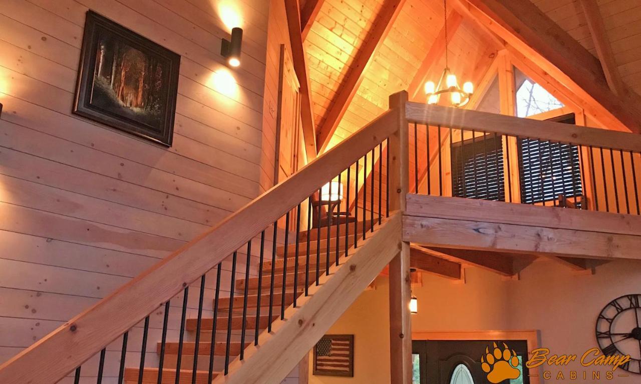 Majestic View Lodge, Amazing Views, Hot Tub, 1089 Free Tickets Each Paid Day, Dollywood And More Gatlinburg Bagian luar foto