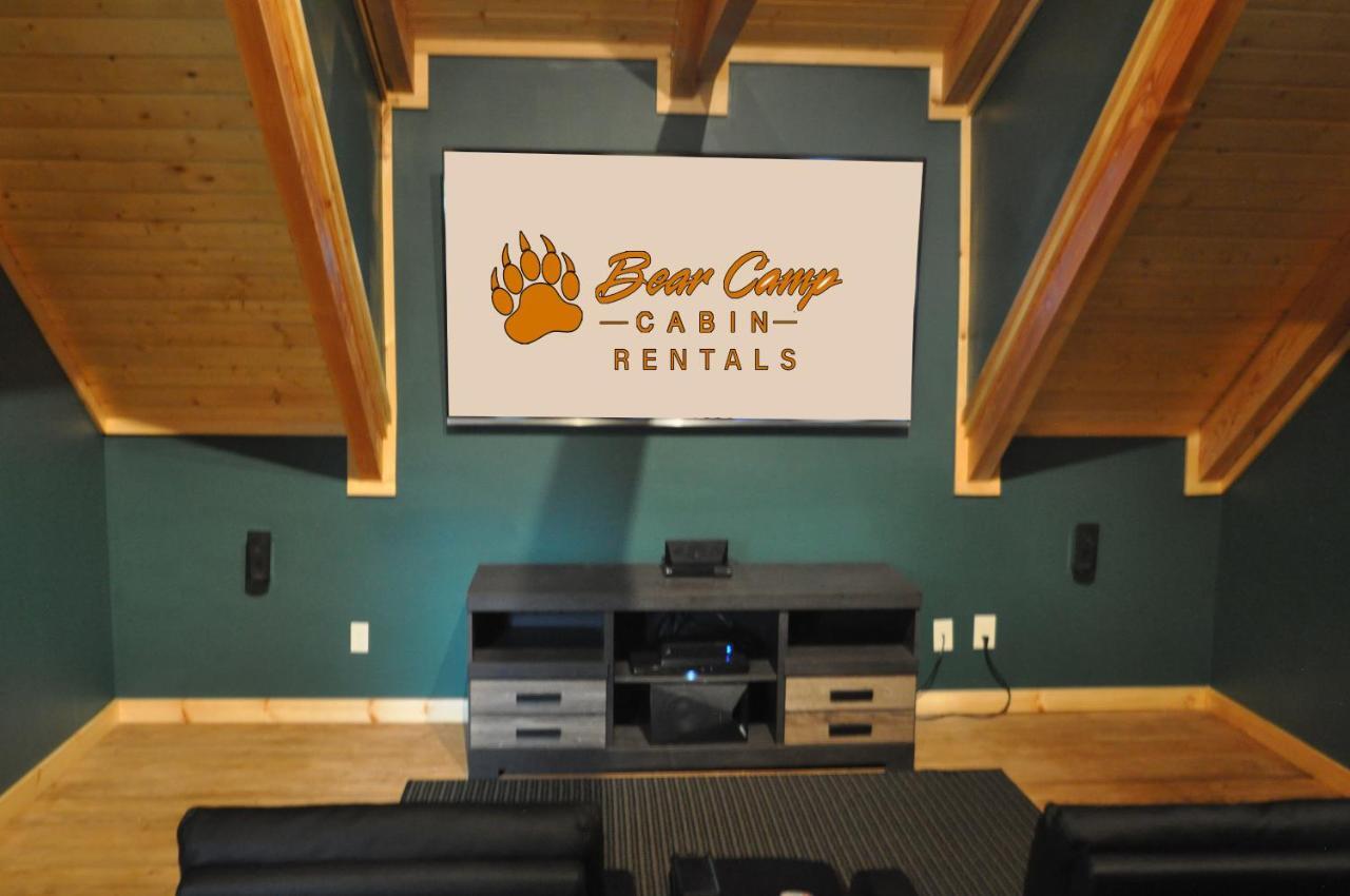 Majestic View Lodge, Amazing Views, Hot Tub, 1089 Free Tickets Each Paid Day, Dollywood And More Gatlinburg Bagian luar foto